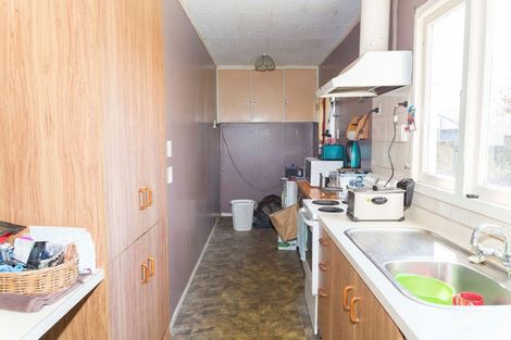 Photo of property in 24 Thyra Street, Dannevirke, 4930