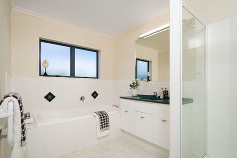 Photo of property in 48 Puriri Road, Whenuapai, Auckland, 0618