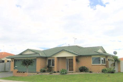 Photo of property in 66 Denny Hulme Drive, Mount Maunganui, 3116