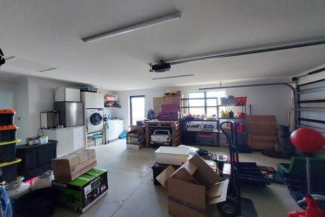 Photo of property in 32 County Drive, Hawera, 4610