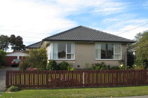 Photo of property in 22 Greenhurst Street, Sockburn, Christchurch, 8042