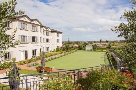 Photo of property in 98b/30 Ambassador Glade, Orewa, 0931