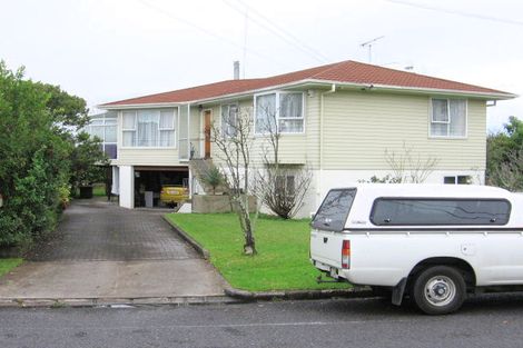 Photo of property in 24 Swan Crescent, Pakuranga, Auckland, 2010