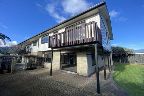 Photo of property in 17 Fuller Grove, Woburn, Lower Hutt, 5010