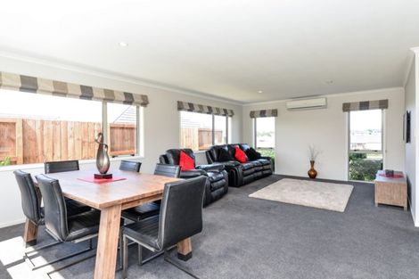 Photo of property in 28 Sylvester Crescent, Flagstaff, Hamilton, 3210