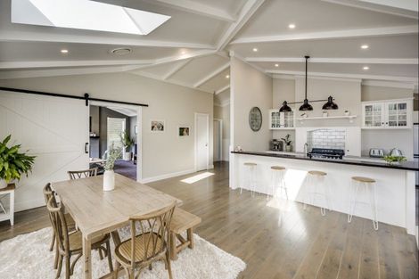 Photo of property in 22 Taruna Place, Havelock North, 4130