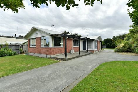 Photo of property in 903 Main North Road, Belfast, Christchurch, 8051