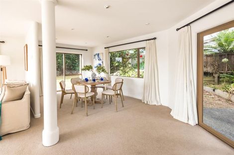 Photo of property in 6 Shepherds Road, Papakura, 2110