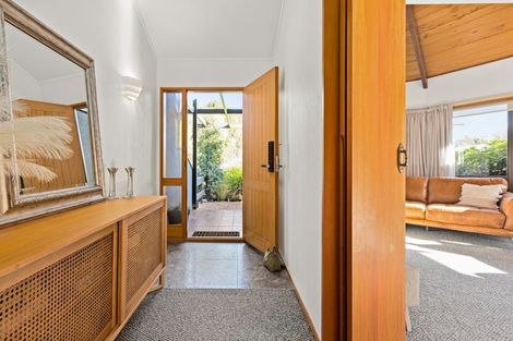 Photo of property in 3a Tauroa Road, Havelock North, 4130