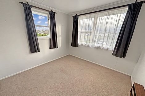 Photo of property in 9 Aotea Crescent, Tokoroa, 3420