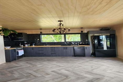 Photo of property in 165 Mcdonald Road, Levin, 5571
