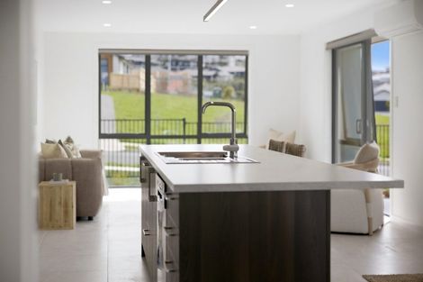 Photo of property in 32 Triplefin Avenue, Omokoroa, 3114