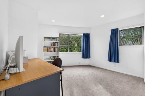 Photo of property in 2/51 Merani Street, Belmont, Auckland, 0622