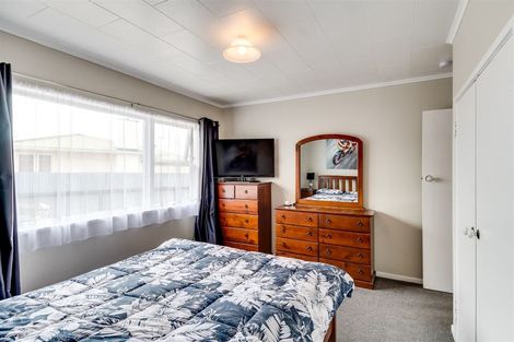 Photo of property in 86 Clarence Cox Crescent, Pirimai, Napier, 4112