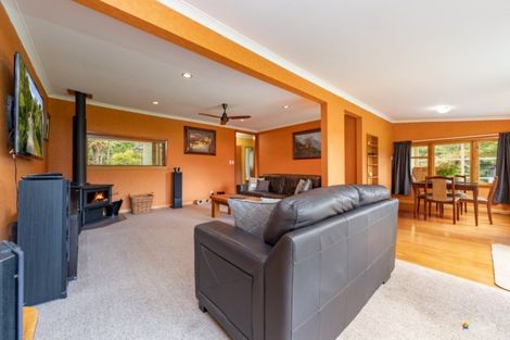 Photo of property in 4 Bridge Road, Birchville, Upper Hutt, 5018