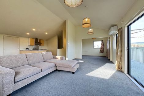 Photo of property in 36 Morere Street, Titahi Bay, Porirua, 5022