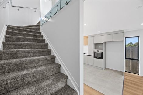 Photo of property in 8 Harikoa Way, Karaka, 2113