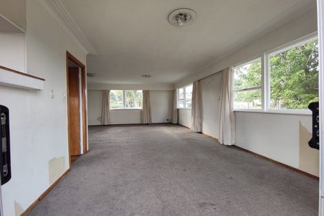 Photo of property in 77 Triangle Road, Massey, Auckland, 0614