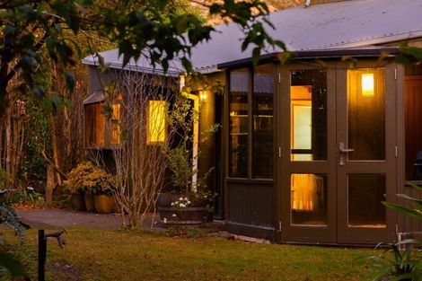 Photo of property in 60 Leinster Avenue, Raumati South, Paraparaumu, 5032