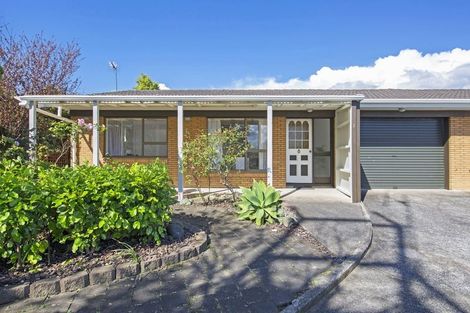 Photo of property in 2/6 Aberfeldy Avenue, Highland Park, Auckland, 2010