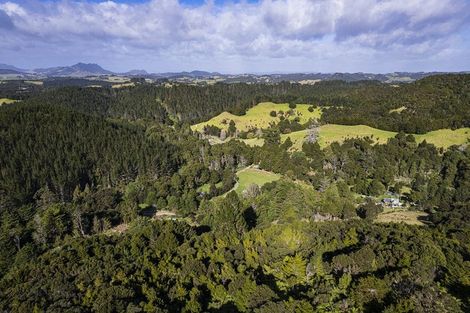 Photo of property in 74 Waiparera Road, Parua Bay, 0192