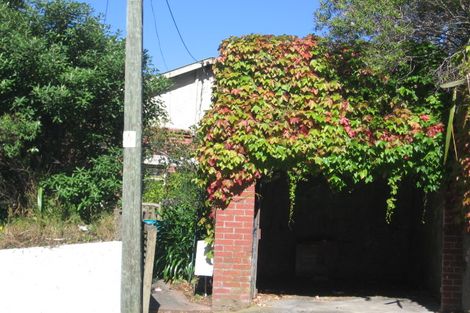 Photo of property in 23 Reuben Avenue, Brooklyn, Wellington, 6021