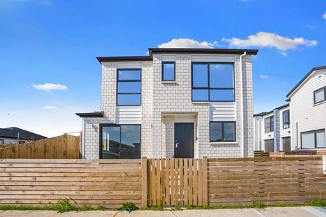 Photo of property in 20 Survila Street, Takanini, 2110