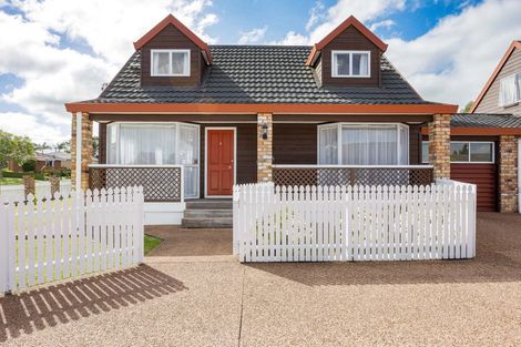 Photo of property in 4/73 Vintage Drive, Henderson, Auckland, 0612