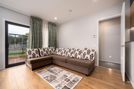 Photo of property in 18 Hattersley Grove, Churton Park, Wellington, 6037