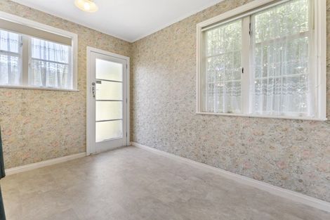 Photo of property in 36 Rangiora Avenue, Roslyn, Palmerston North, 4414