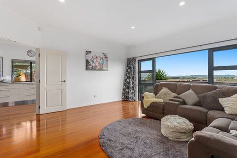 Photo of property in 19 Panorama Place, Coastlands, Whakatane, 3120