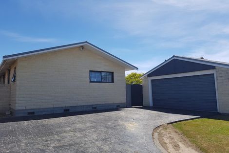 Photo of property in 34 Roydon Drive, Templeton, Christchurch, 8042