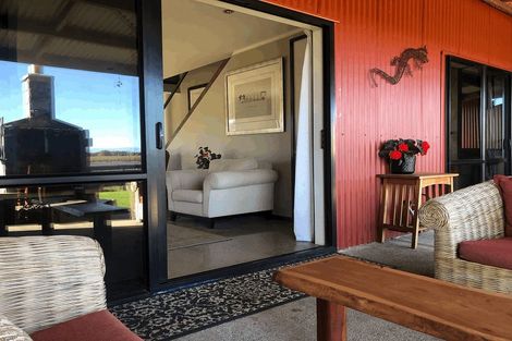 Photo of property in 390 Tuki Tuki Road, Haumoana, Hastings, 4180