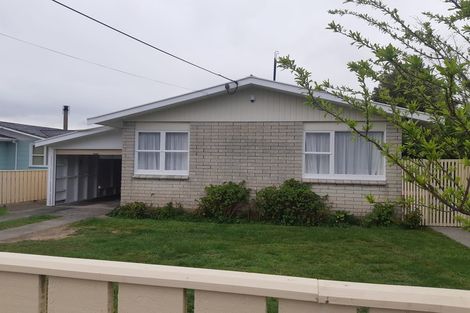 Photo of property in 37 Bethune Street, Featherston, 5710