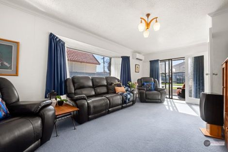 Photo of property in 42 Norton Park Avenue, Fairfield, Lower Hutt, 5011