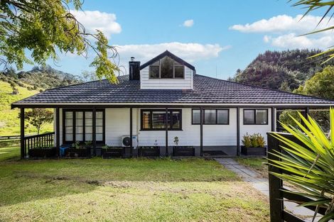 Photo of property in 21 Noakes Hill Road, Puhoi, Silverdale, 0994