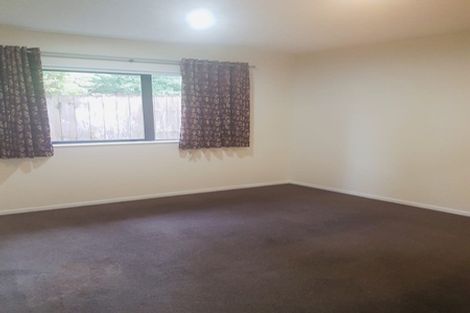 Photo of property in 79a Stanley Road, Glenfield, Auckland, 0629
