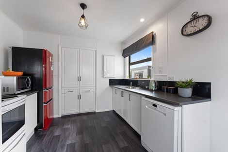 Photo of property in 138 Miranda Street, Stratford, 4332