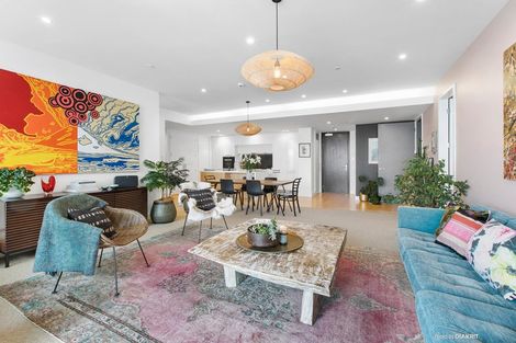 Photo of property in 902/1 Market Lane, Wellington Central, Wellington, 6011