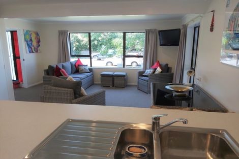 Photo of property in 43 Te Maika Road, Ngunguru, Whangarei, 0173