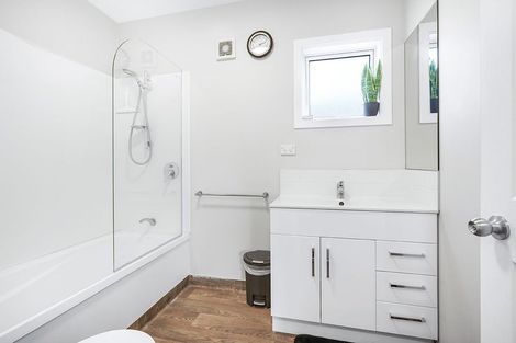 Photo of property in 52h Fifth Avenue, Enderley, Hamilton, 3214