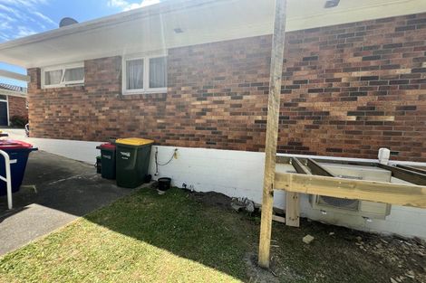 Photo of property in 6/162 Onewa Road, Northcote, Auckland, 0627