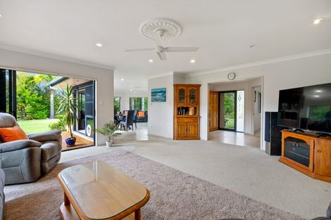 Photo of property in 99 Old Parua Bay Road, Abbey Caves, Whangarei, 0175