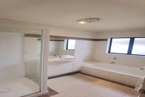 Photo of property in 11 Dalcross Drive, Flat Bush, Auckland, 2016