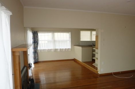 Photo of property in 67 Juniper Road, Sunnynook, Auckland, 0620