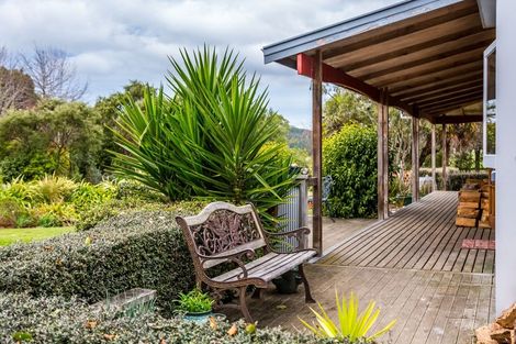 Photo of property in 841 Cowper Road, Dannevirke, 4976