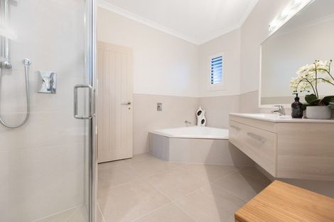 Photo of property in 26 Santa Cruz Drive, Papamoa Beach, Papamoa, 3118