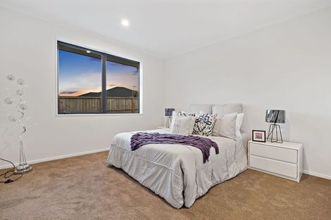 Photo of property in 69 Harriet Johnston Drive, Pokeno, 2402