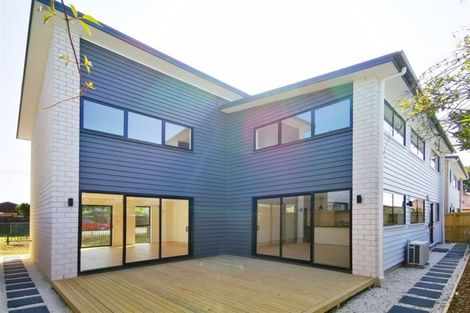 Photo of property in 46b Willerton Avenue, New Lynn, Auckland, 0600