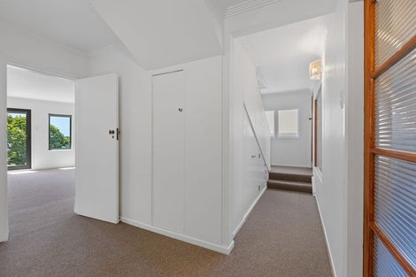 Photo of property in 154 Vivian Street, New Plymouth, 4310
